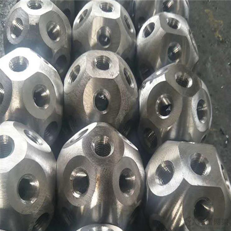 西城螺栓球网架加工安装方法